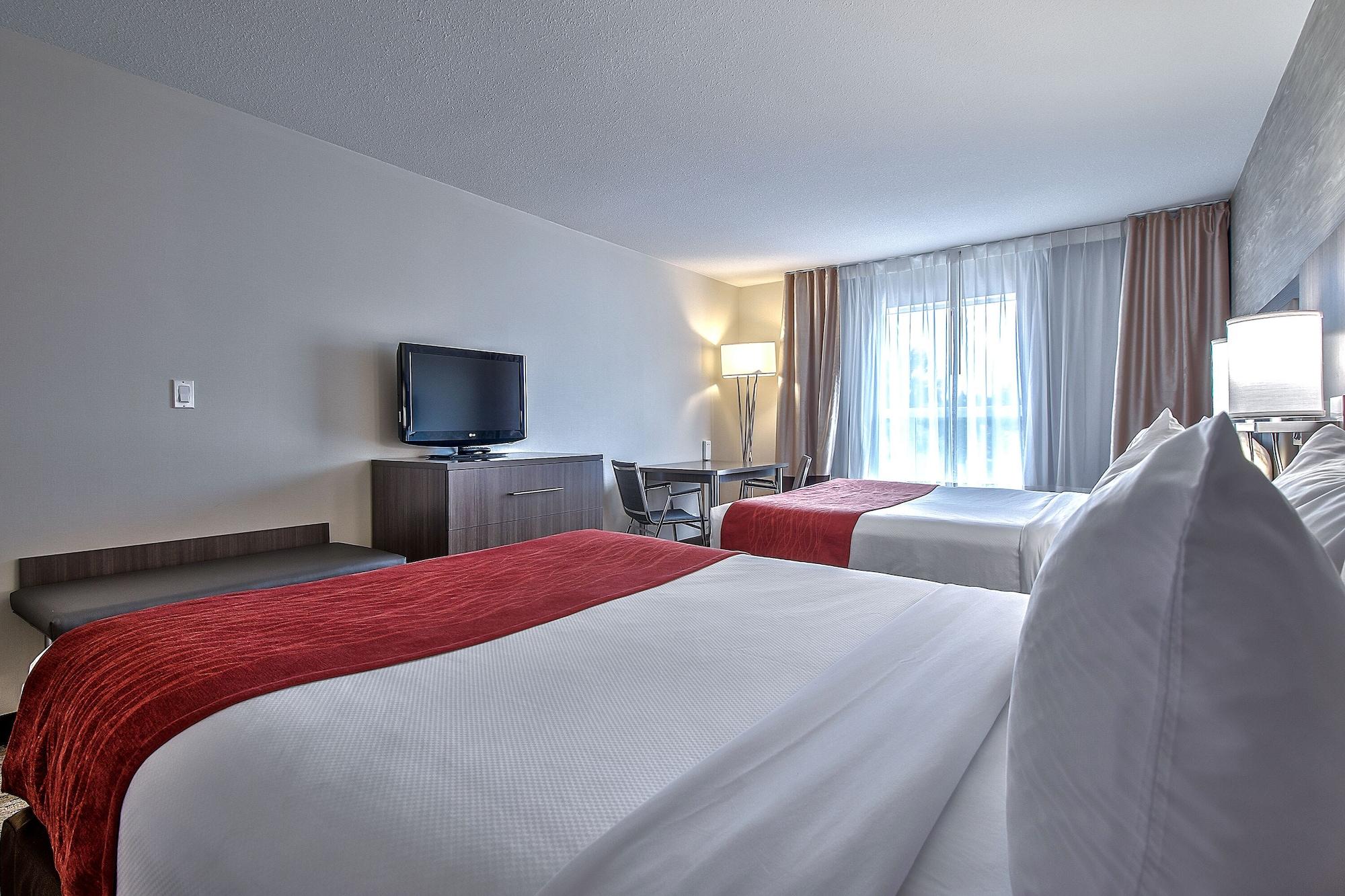 Comfort Inn & Suites South YYC Eksteriør billede